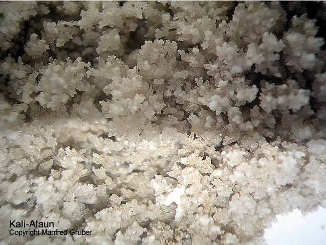 Sauerland Mineralien Genna Letmathe Kali-Alaun