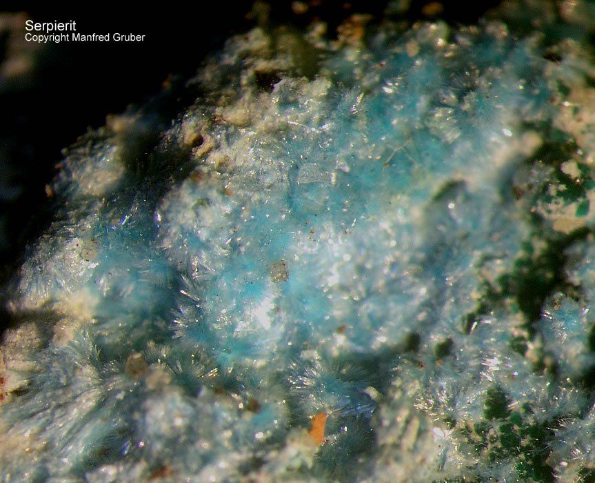 Sauerland Mineralien Genna Letmathe Serpierit