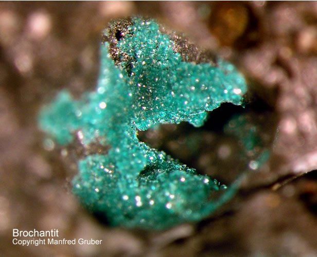 Hessen Mineralien Heddernheim Brochantit