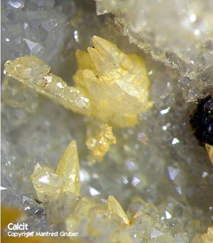 Schwarzwald Mineralien Grube Herrensegen Calcit
