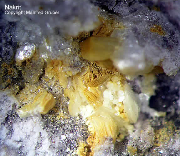 Schwarzwald Mineralien Hünersedel Nakrit