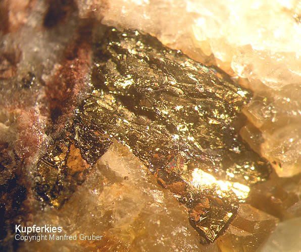 Mineralien Schwarzwald Johann am Burgfelsen Kupferkies