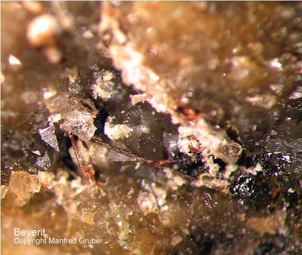 Mineralien Schwarzwald Königswart Beyerit