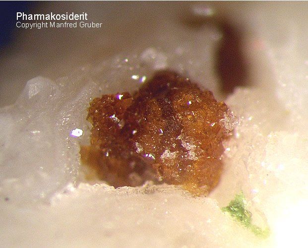 Mineralien Schwarzwald Käfersteige Pharmakosiderit Ba