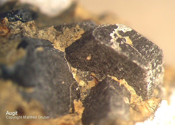 Mineralien Kaiserstuhl Limberg Augit