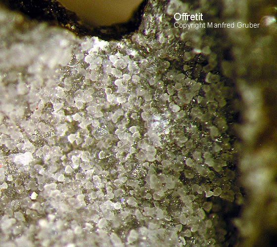 Mineralien Kaiserstuhl Limberg Offretit