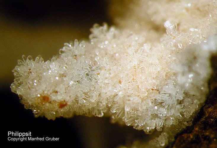 Mineralien Kaiserstuhl Limberg Phillipsit