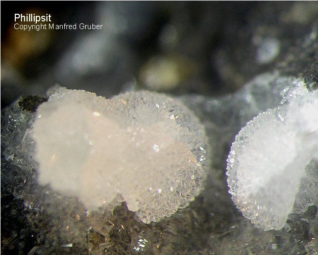 Mineralien Kaiserstuhl Limberg Phillipsit