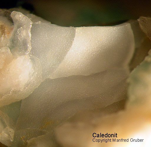 Mineralien Schwarzwald Neubulach Calcedon