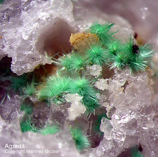 Mineralien Schwarzwald Neubulach Agardit
