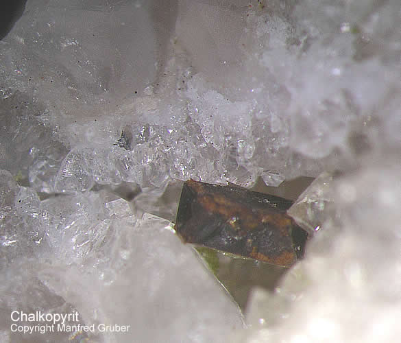 Mineralien Schwarzwald Neubulach Chalkopyrit/Kupferkies