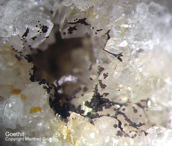 Mineralien Schwarzwald Neubulach Goethit