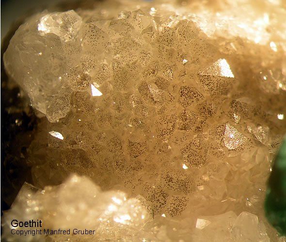 Mineralien Schwarzwald Neubulach Goethit