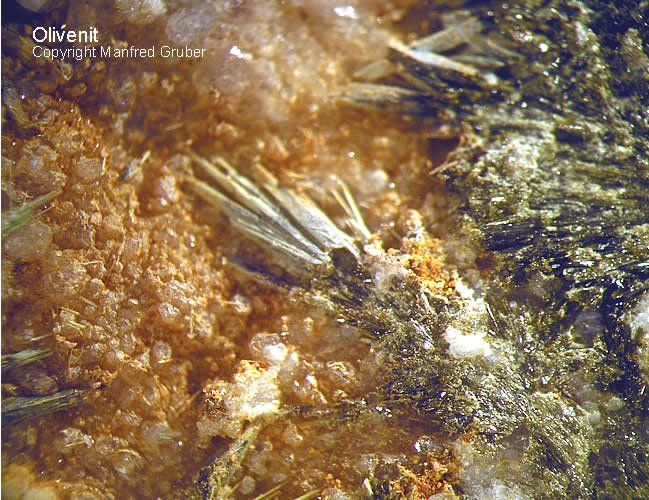 Mineralien Schwarzwald Neubulach Olivenit