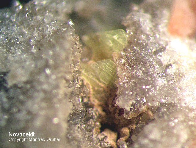 Mineralien Schwarzwald Schmiede Stollen Novácekit