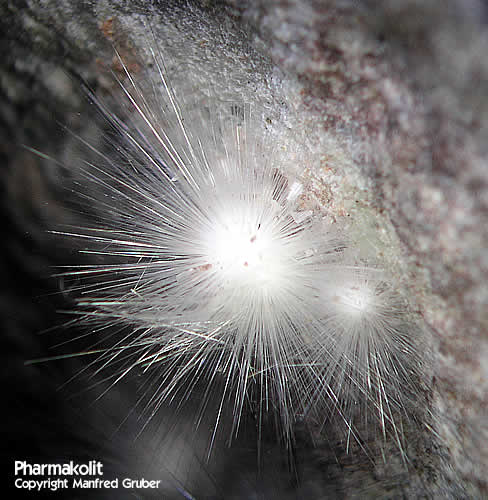 Mineralien Schwarzwald Schmiede Stollen Pharmakolith