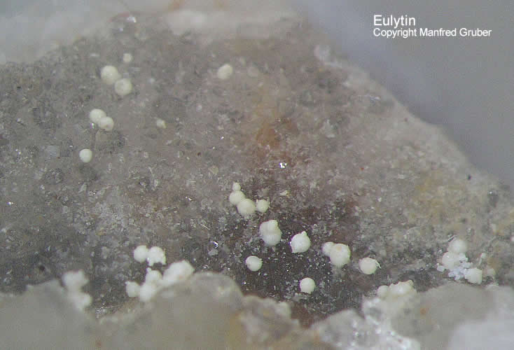 Mineralien Schwarzwald Silberbrünnle Haigerachtal Eulytin