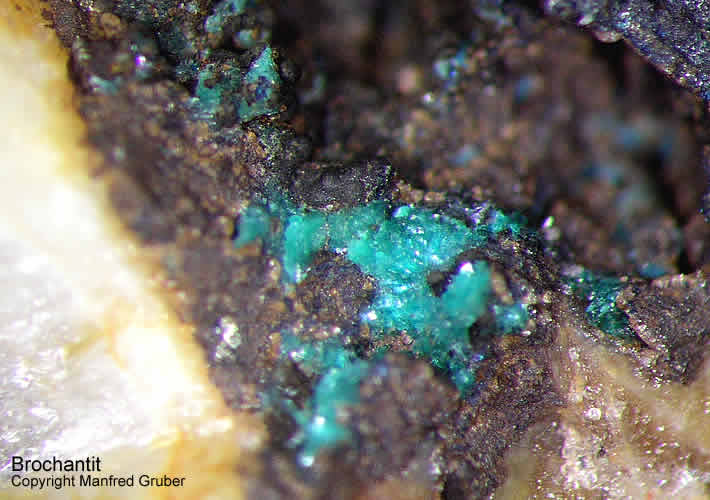 Mineralien Schwarzwald Silberbrünnle Haigerachtal Brochantit