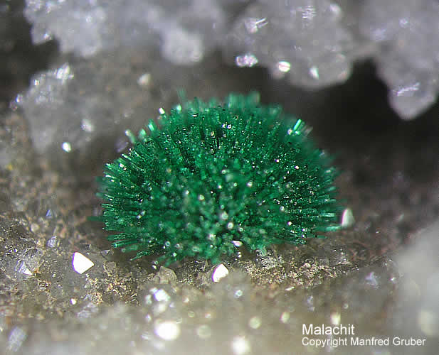 Mineralien Schwarzwald Silberbrünnle Haigerachtal Malachit