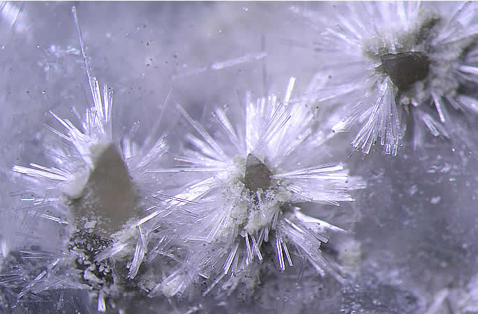 Vogelsberg Mineralien Gaulsberg Natrolith