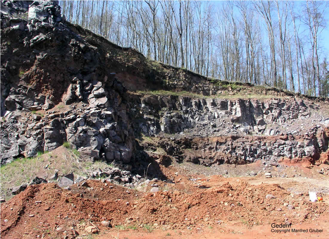 Vogelberg Mineralien Gedern
