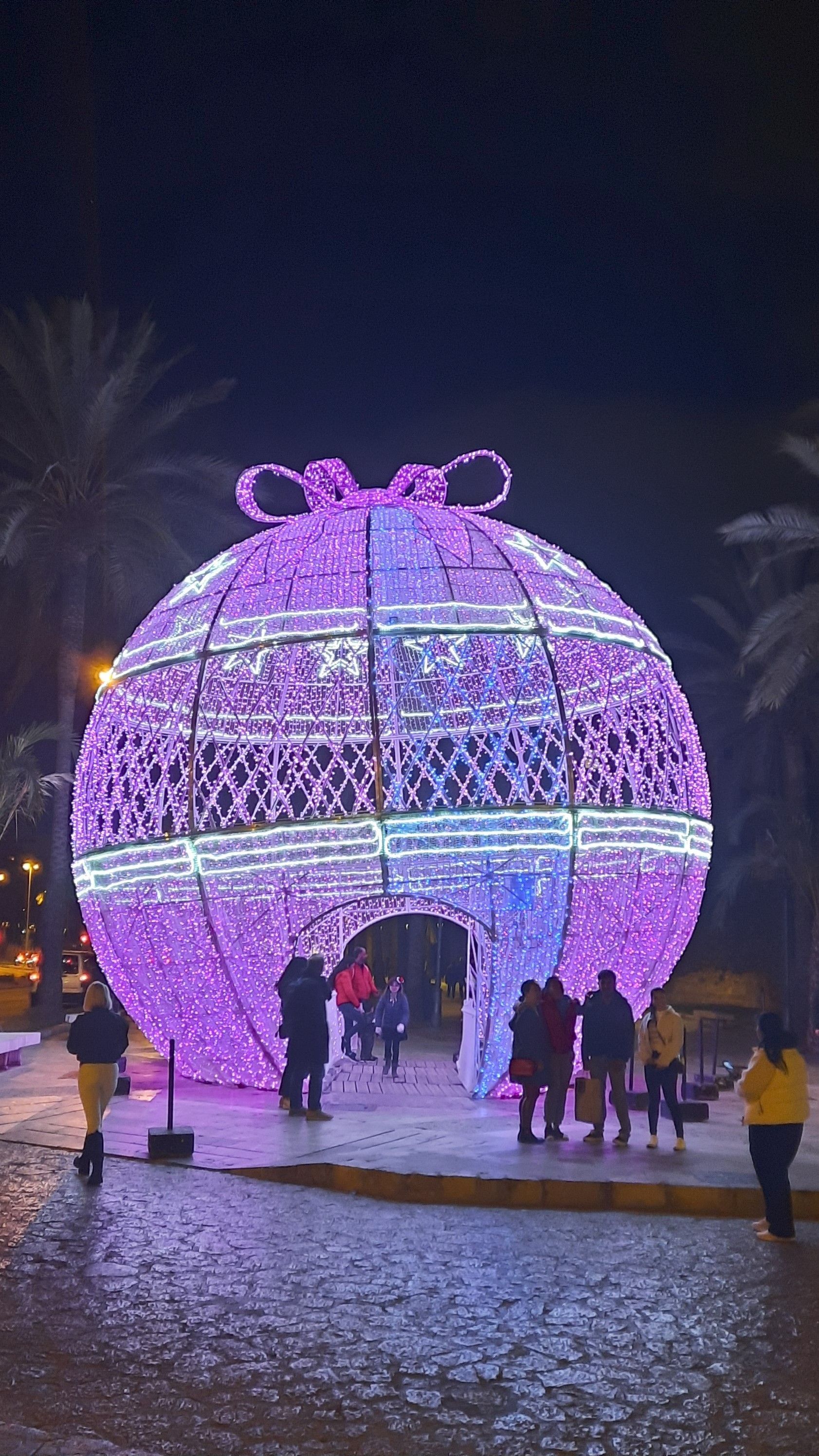 Palma die große begehbare Weinachtskugel