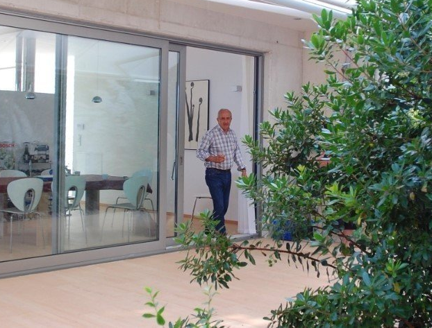 ARQUITECTURA MODERNA PERSONALIZADA. Somos arquitectos y construtores. Hacemos reformas y obra nueva. Con sede en Madrid y Cantabria