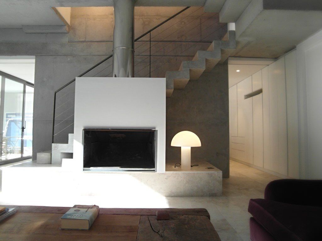 ARQUITECTURA MODERNA PERSONALIZADA. Somos arquitectos y construtores. Hacemos reformas y obra nueva. Con sede en Madrid y Cantabria