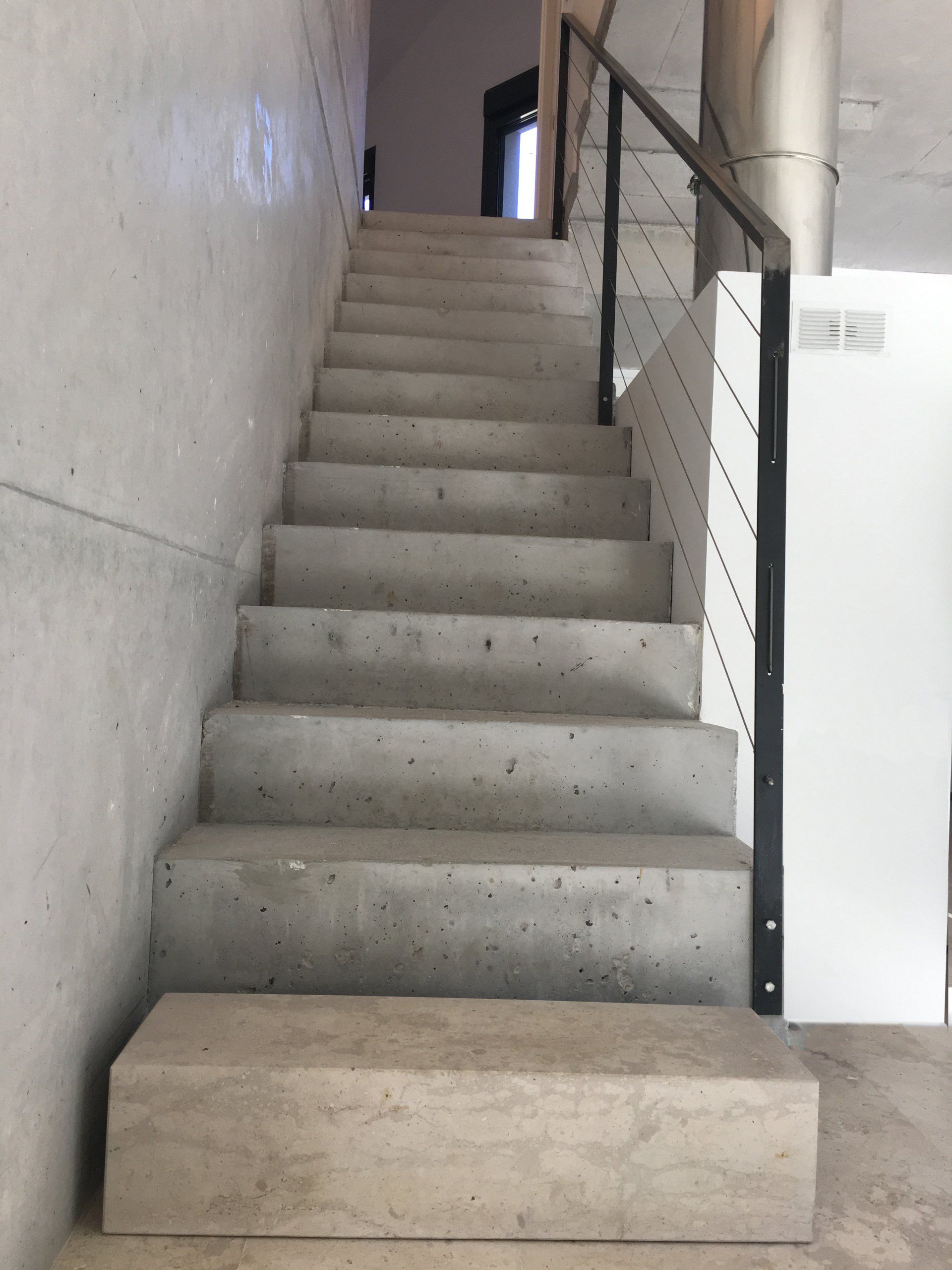 SANCHEZ Y TORIBIO ARQUITECTOS. Madrid Cantabria