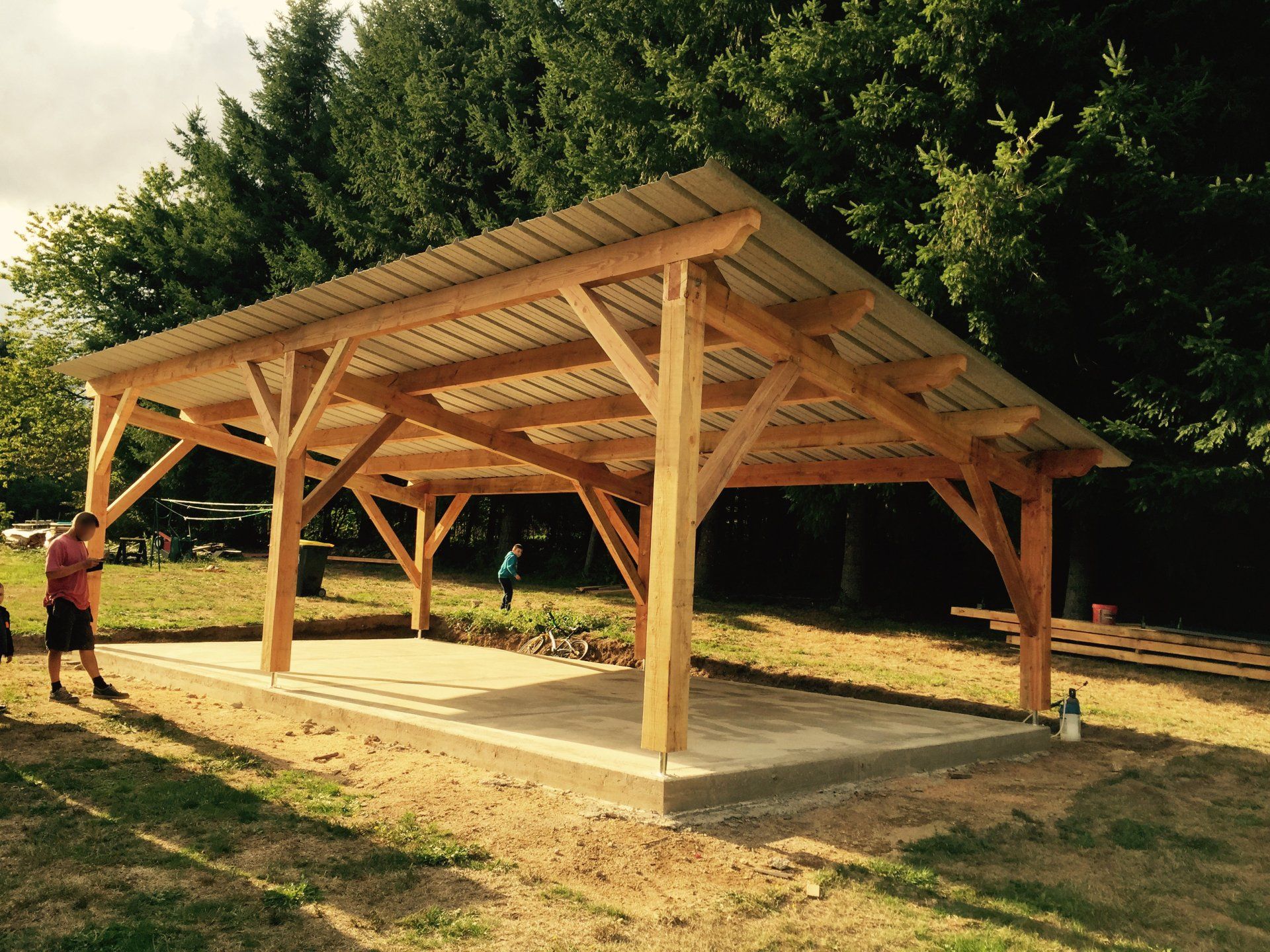 zoomer abris extérieur 1 pan SN-BOIS la monnerie le montel