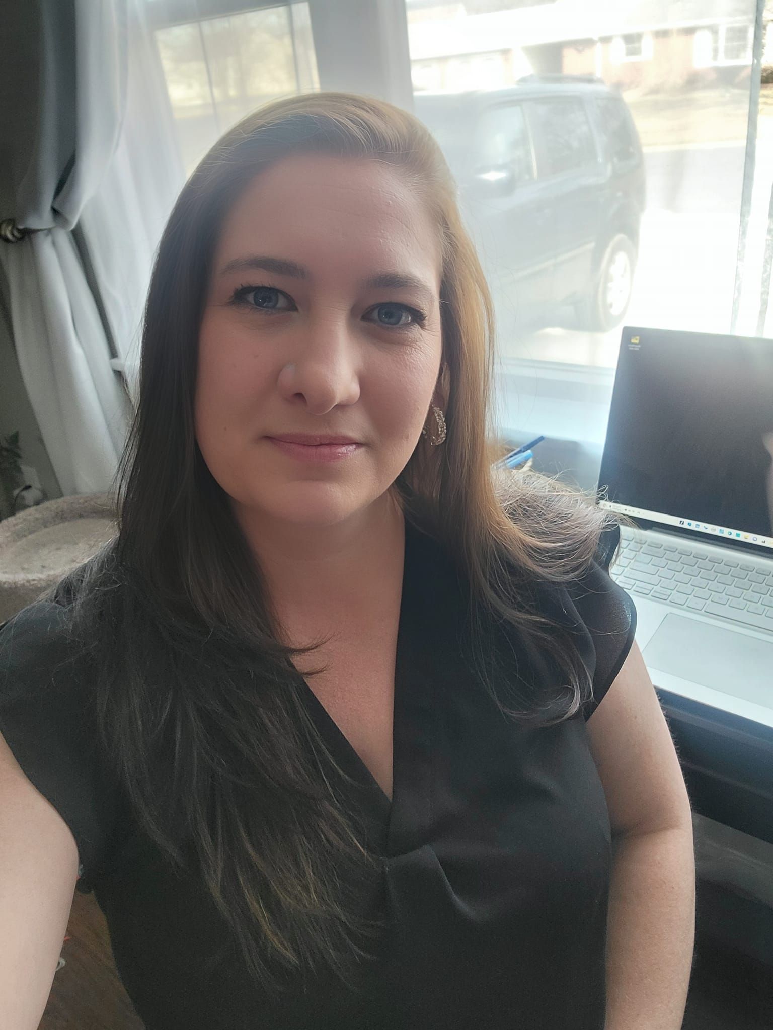 Shaunna Huhnke manager at Farmer Boy Furniture Shaunna Huhnke manager at Farmer Boy Furniture