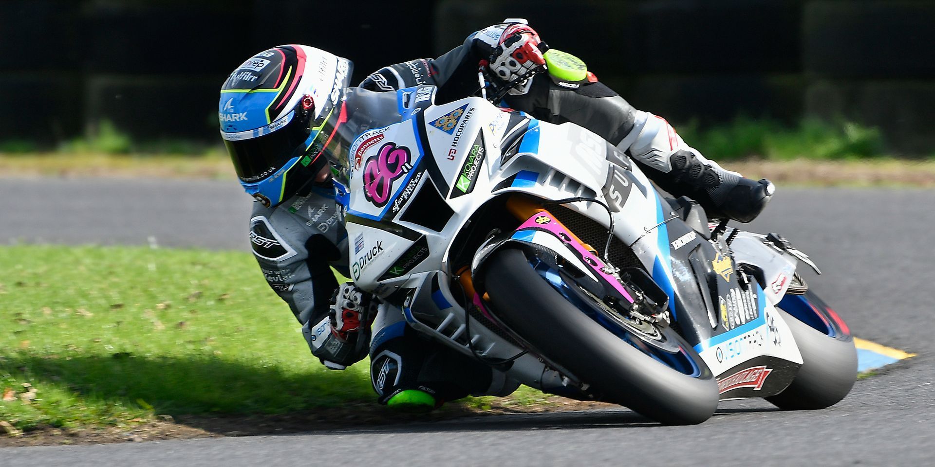 Stars at Darley Road Racing