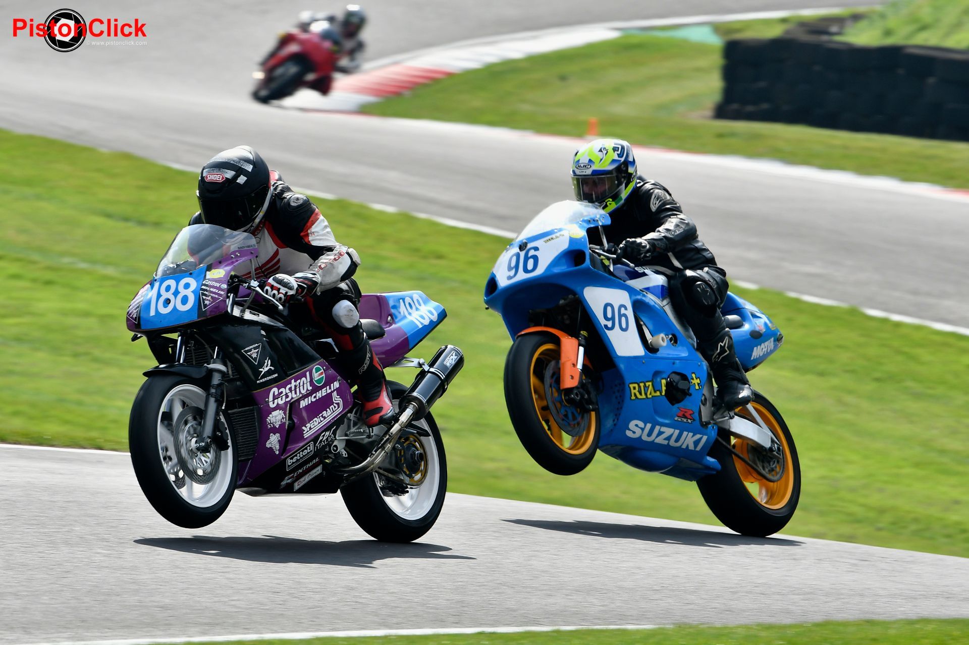Cadwell Moto photographing the Classic Bike Track Days