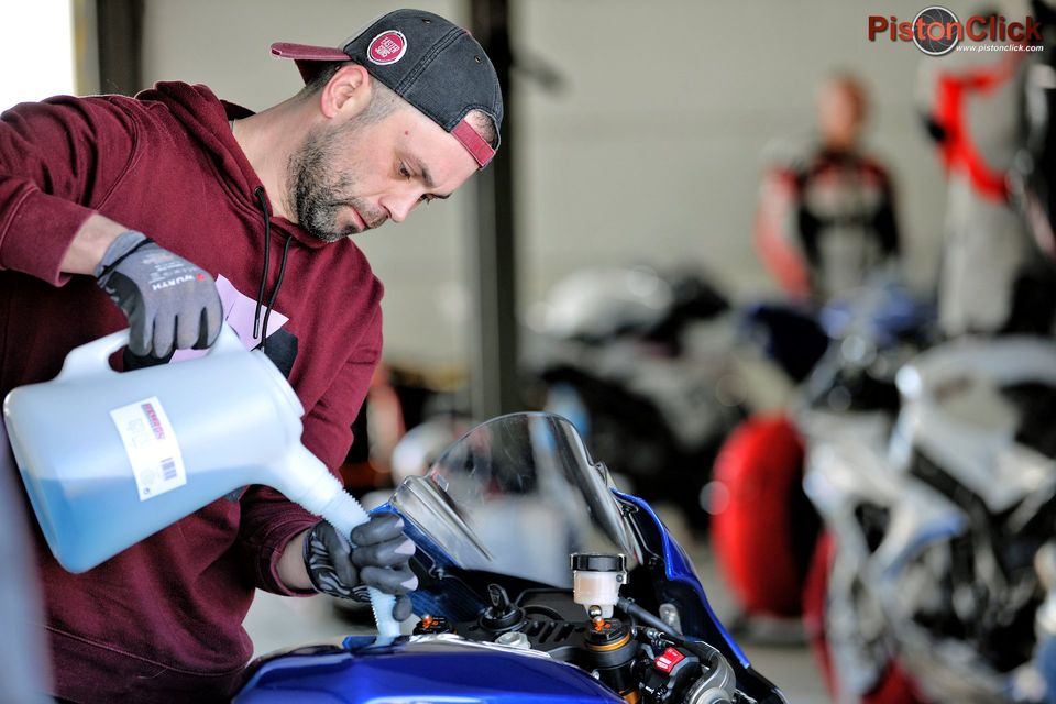 Circuito De Almeria garage