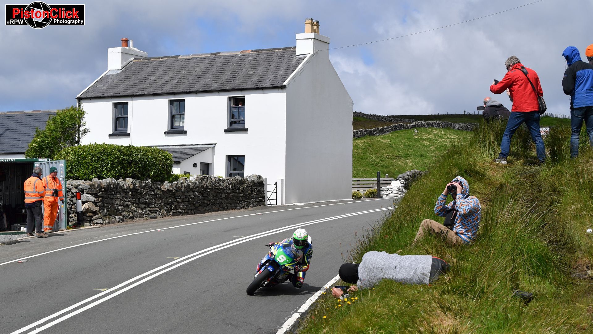 Dominic Herbertson on his way to third place in the IoM TT super twin race 2024