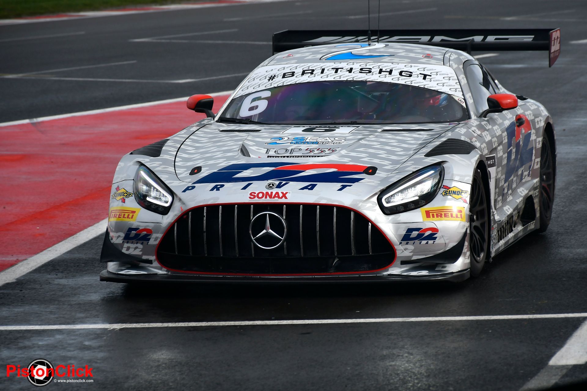2 Seas Motorsport Mercedes-AMG