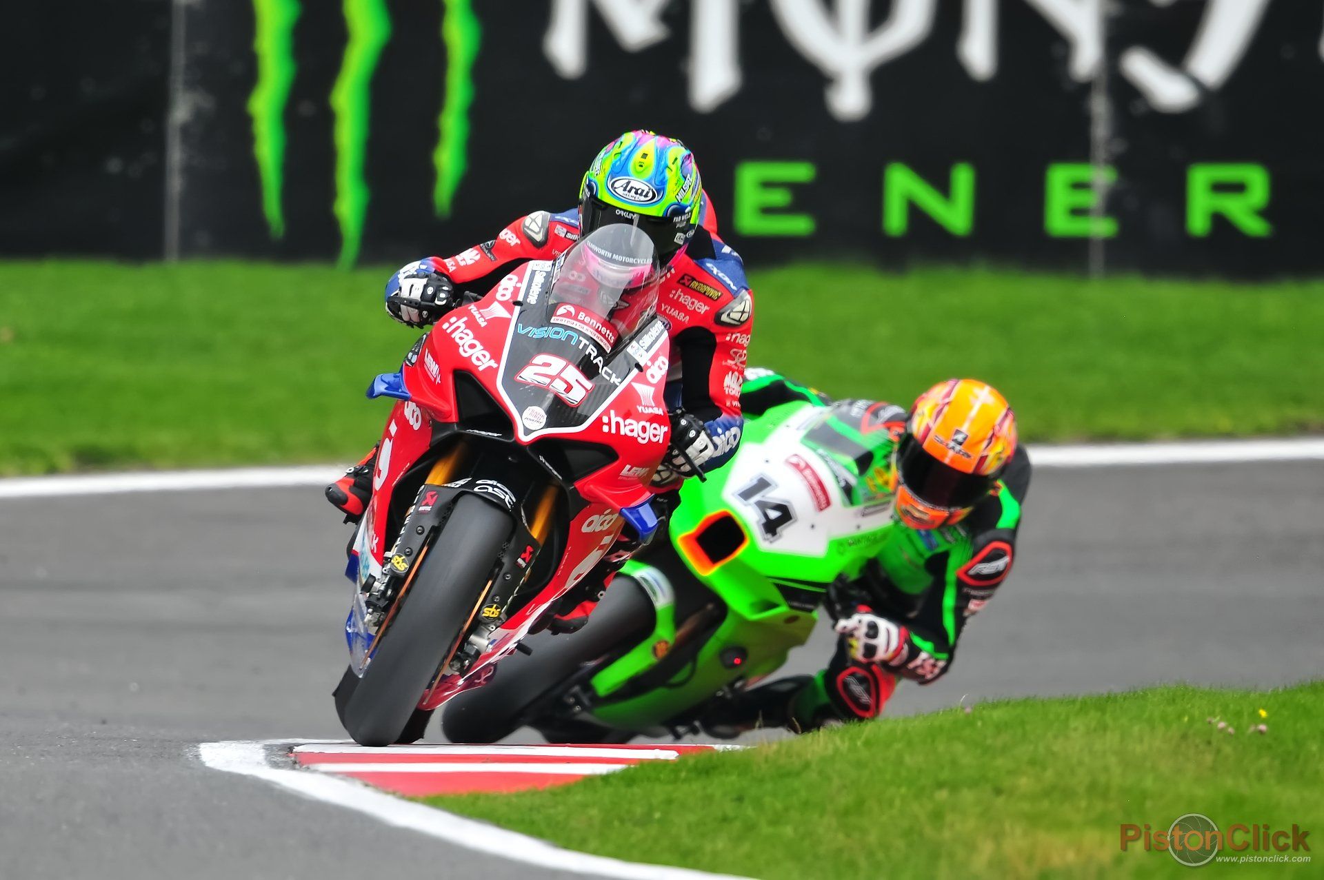 Josh Brookes British Super bikes -Round 6 Cadwell Park