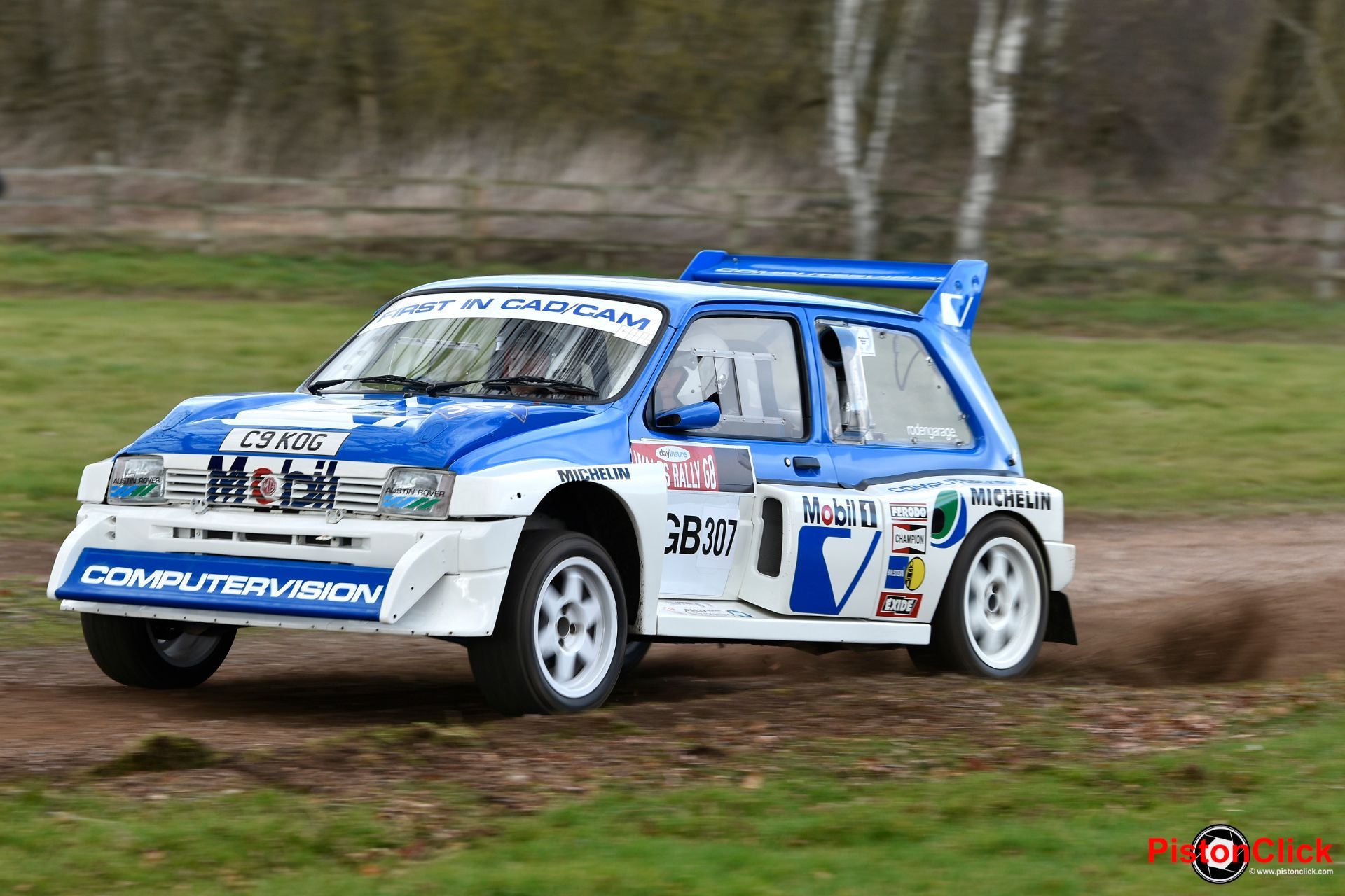 Photographing the historic rallying at Race Retro