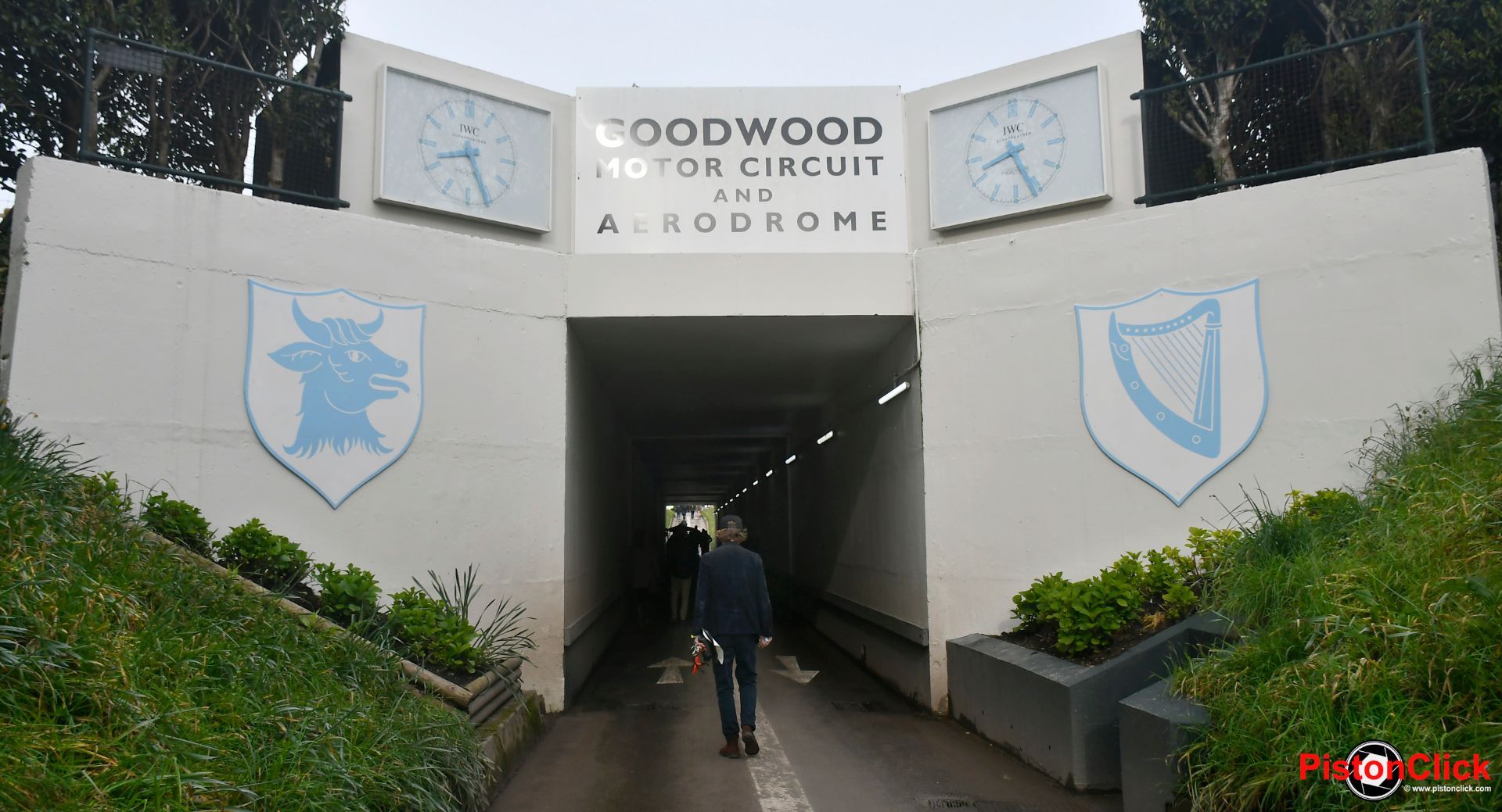 Goodwood 81st Members Meeting House badges