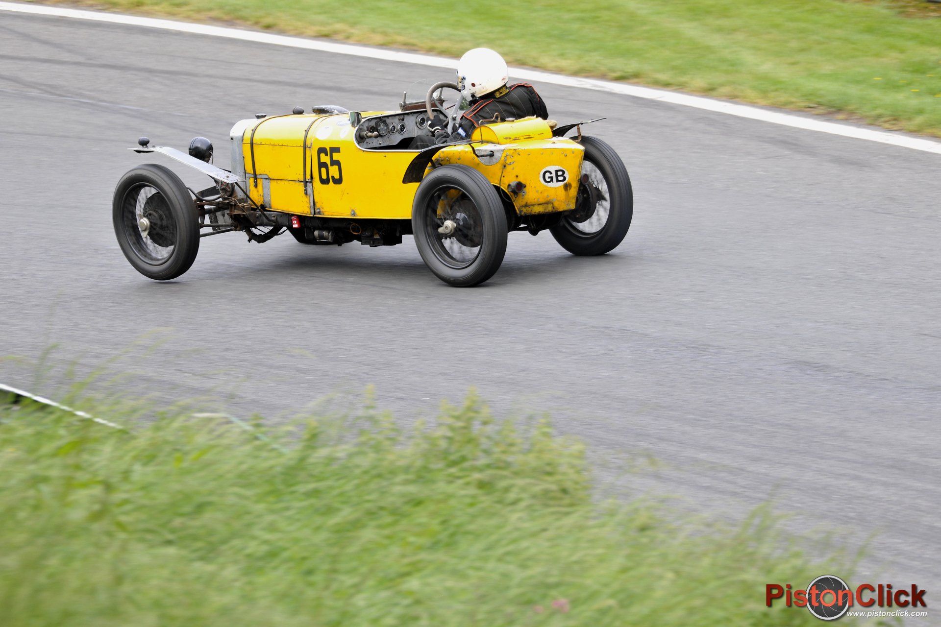 Vintage Car Festival Cadwell Park