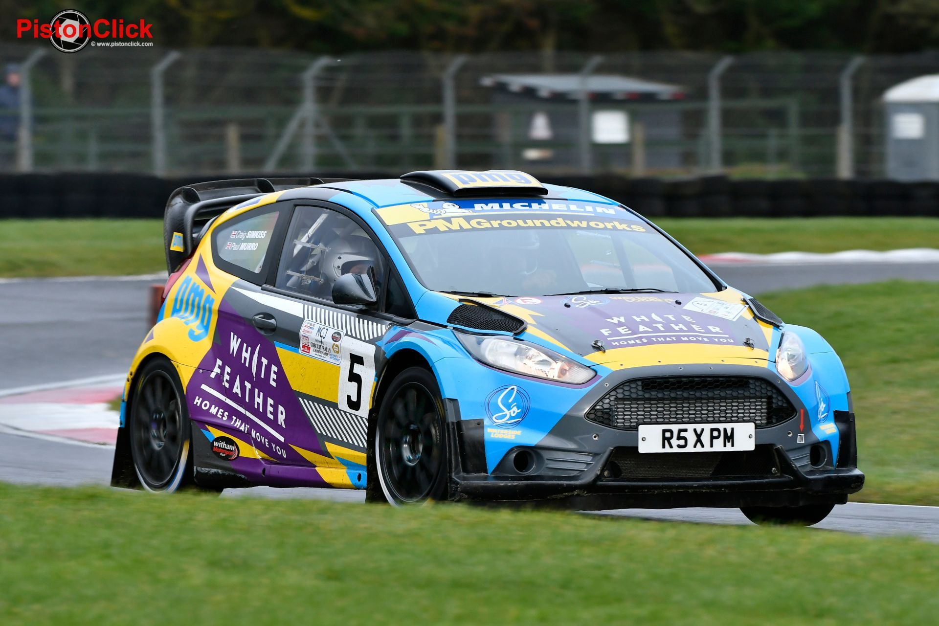 Pistonclick photographing the North Humberside Motor Club Cadwell Stages Rally