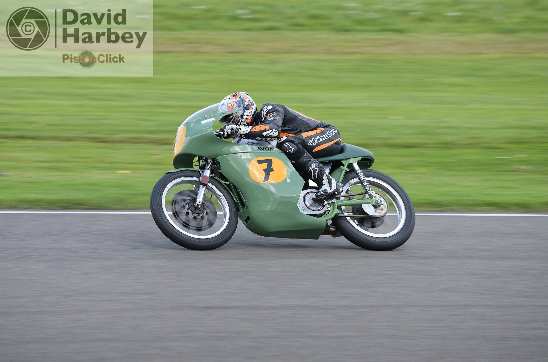 Jeremy McWilliams on the Norton Manx 500