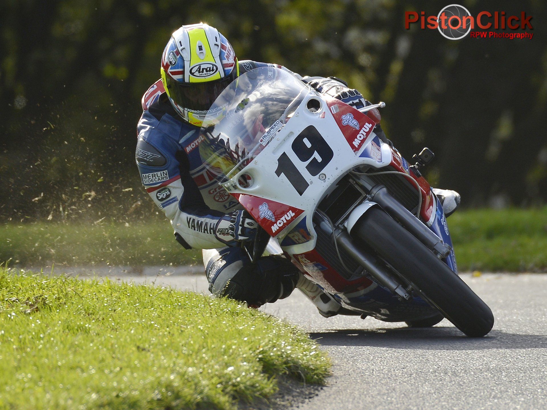 Creative or Capture Motorsport Photography