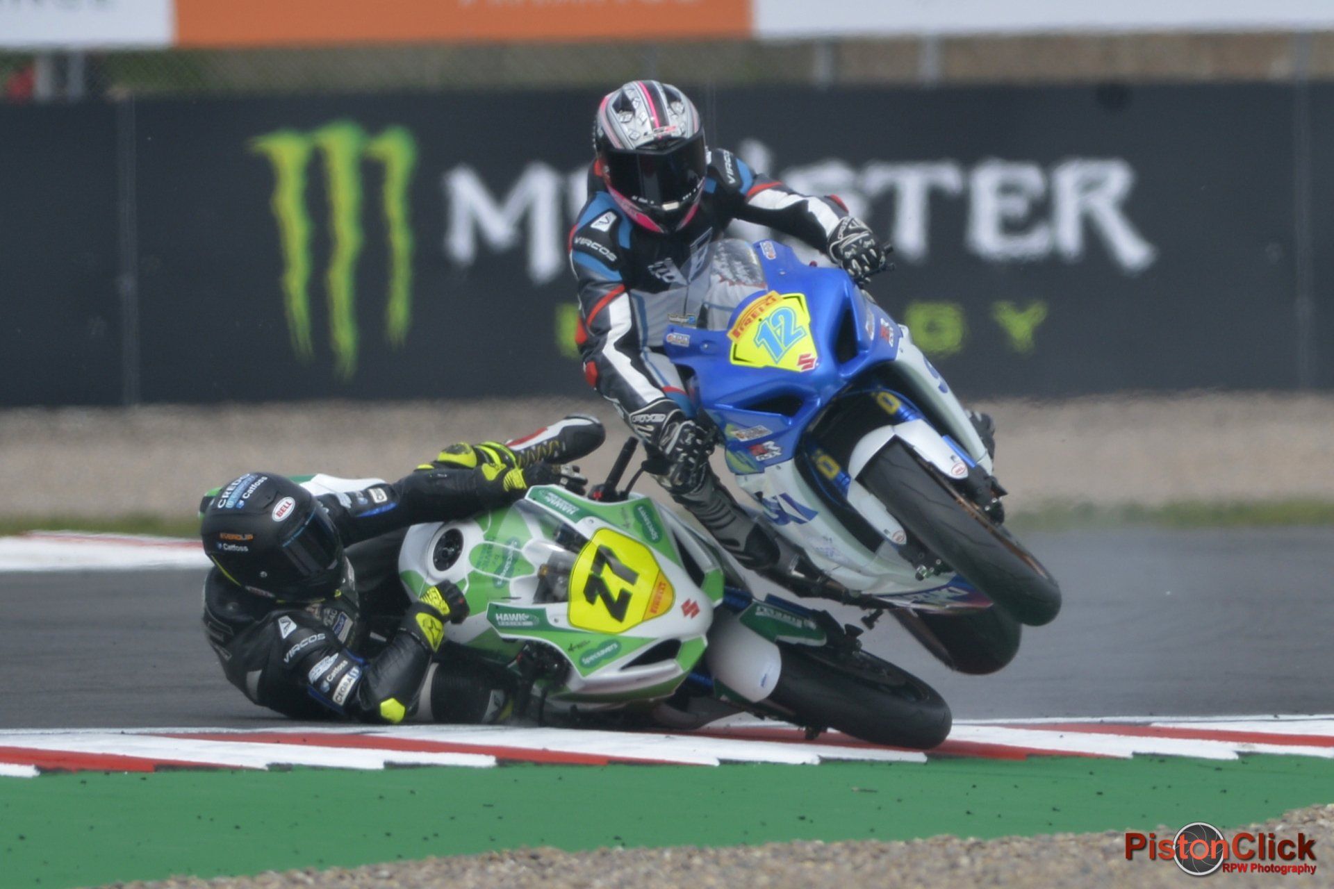 Luke Hedger and Bjorn Estment crash BSB
