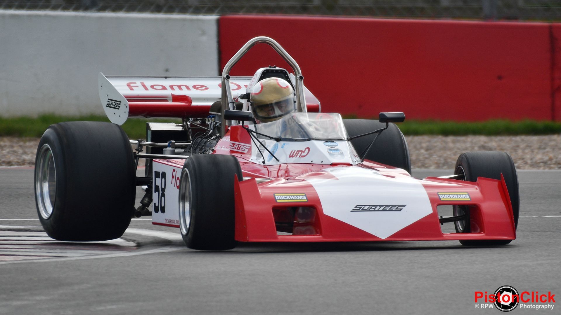Classic F1 racing at the Masters Test Day donington park 2024