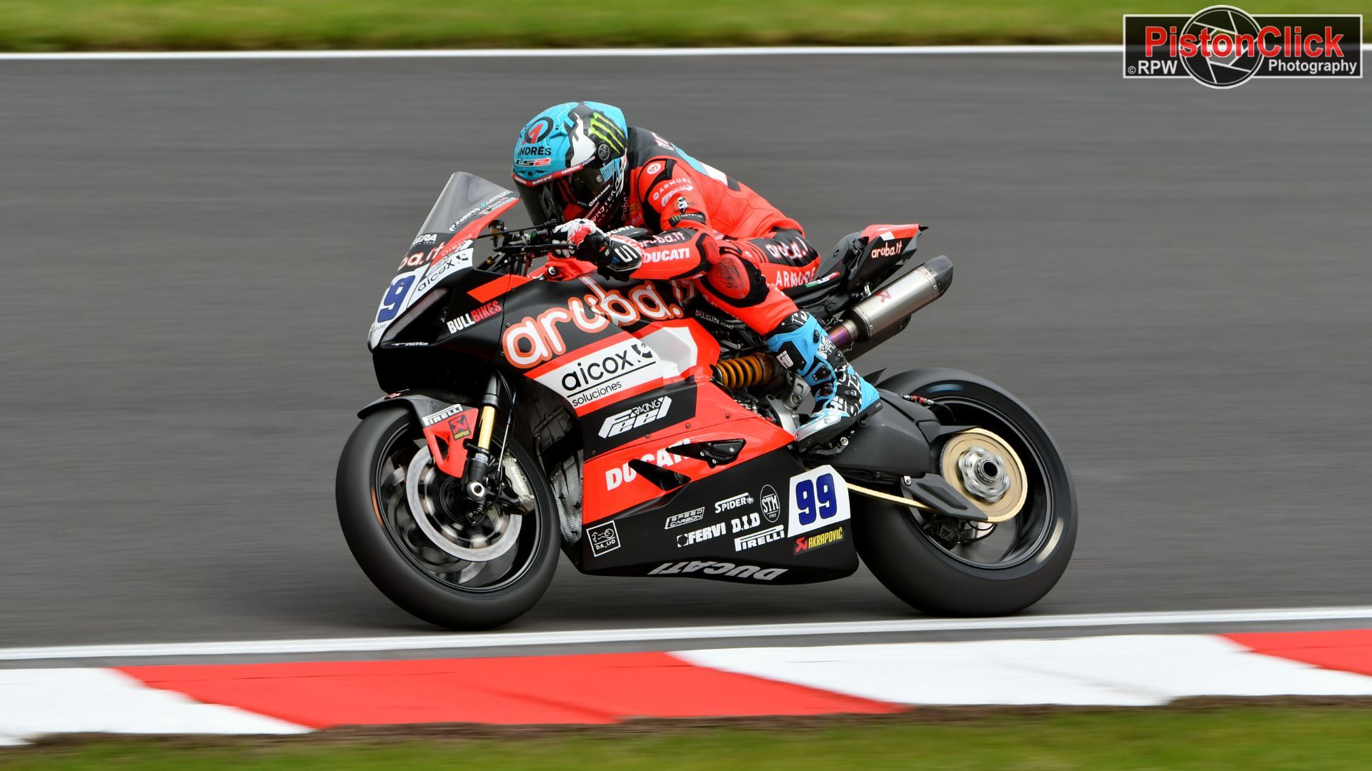 Adrian Huertas World Super sport rider at Donington Park 2024