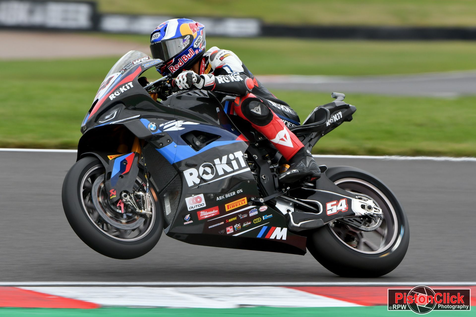 Toprak Razgatlioglu winning the WSBK race 1 at Donington Park 2024