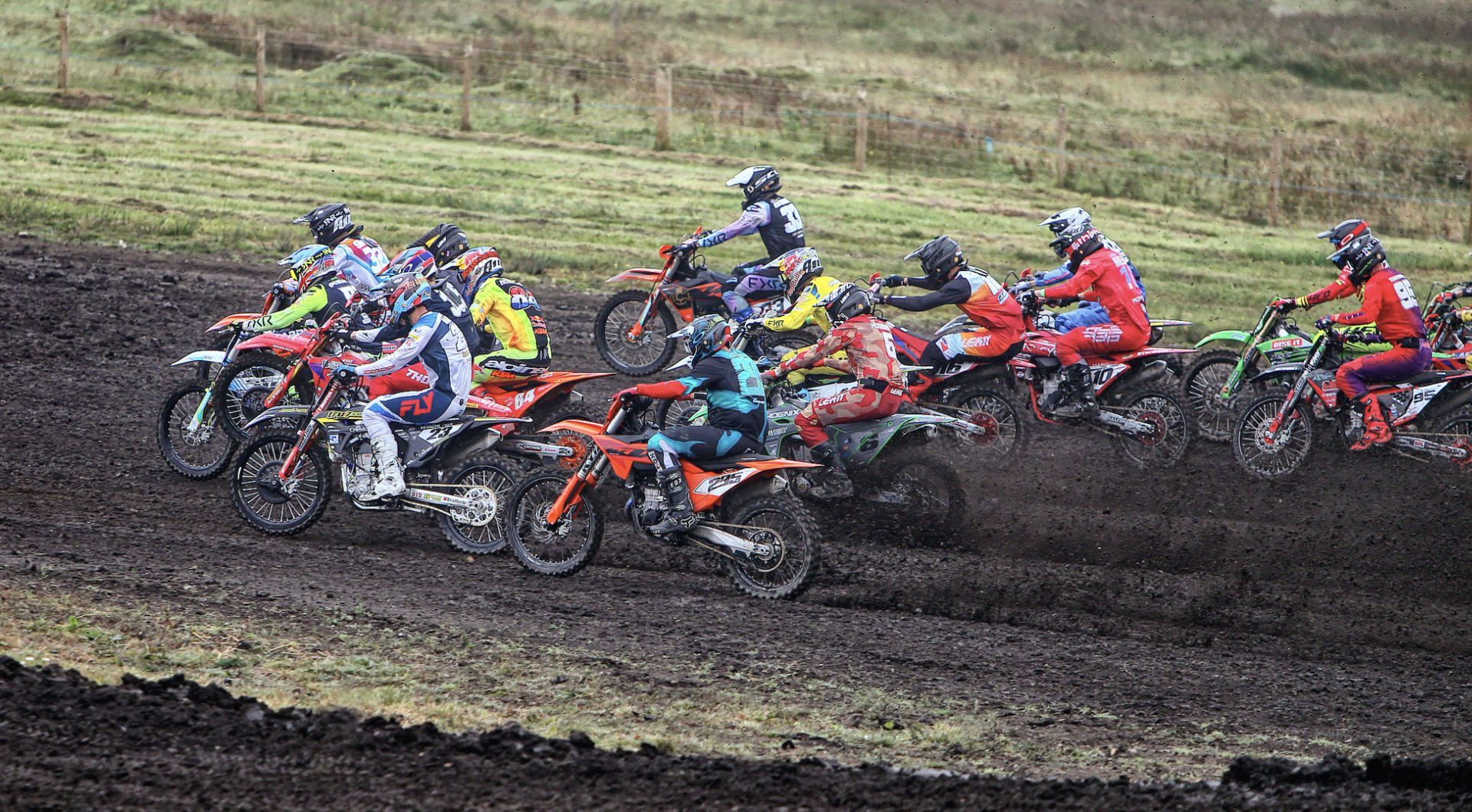 The ACU British Motocross Championship returned to Schoolhouse