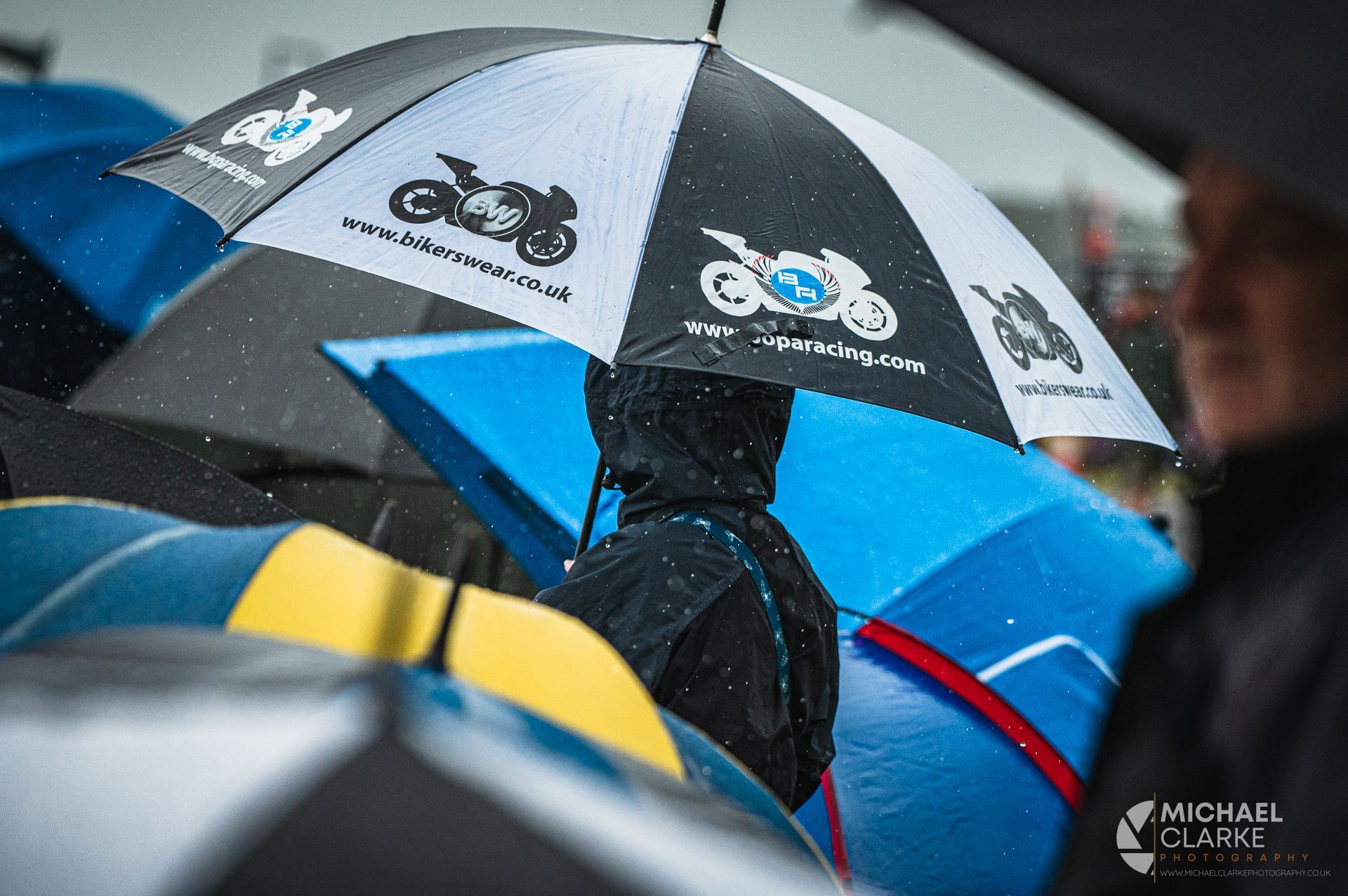 Wet weather at Oulton Park