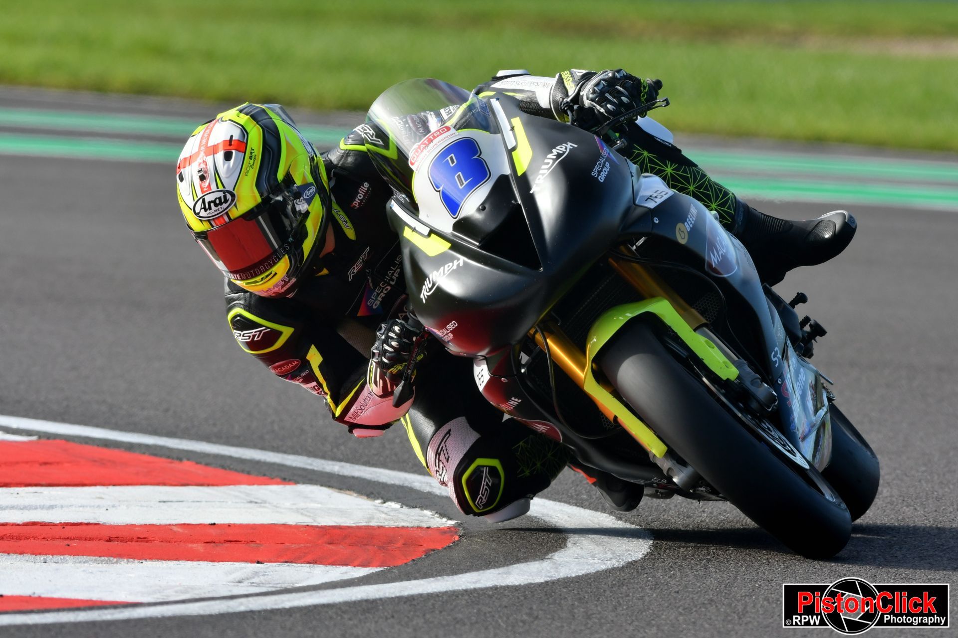 Luke Stapleford crashed out while leading in the first race at Donington Park